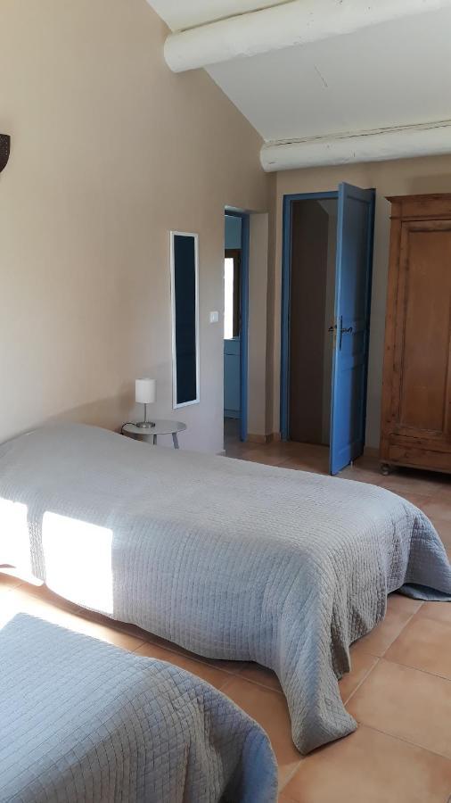 Le Mas Des Vergers Salon-de-Provence Dış mekan fotoğraf